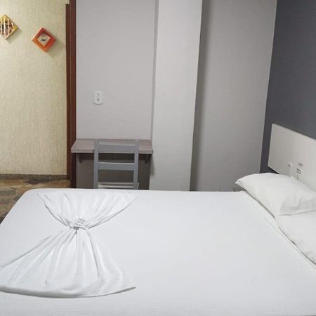 Pousada Tahiti Bed & Breakfast Pasto da Mata Eksteriør bilde